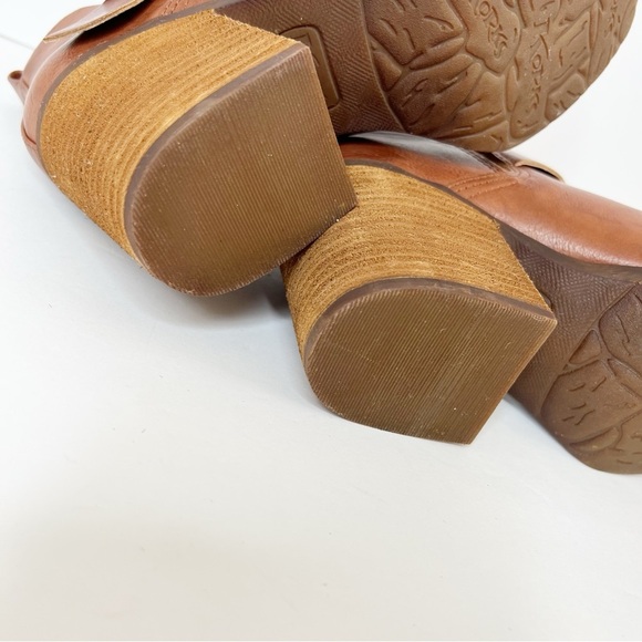 Korks By Kork-Ease Anubd Leather Heeled Lug Sole Boot Size 6 - Picture 8 of 10